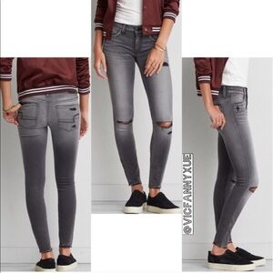 American eagle skinny jeans size 2 short